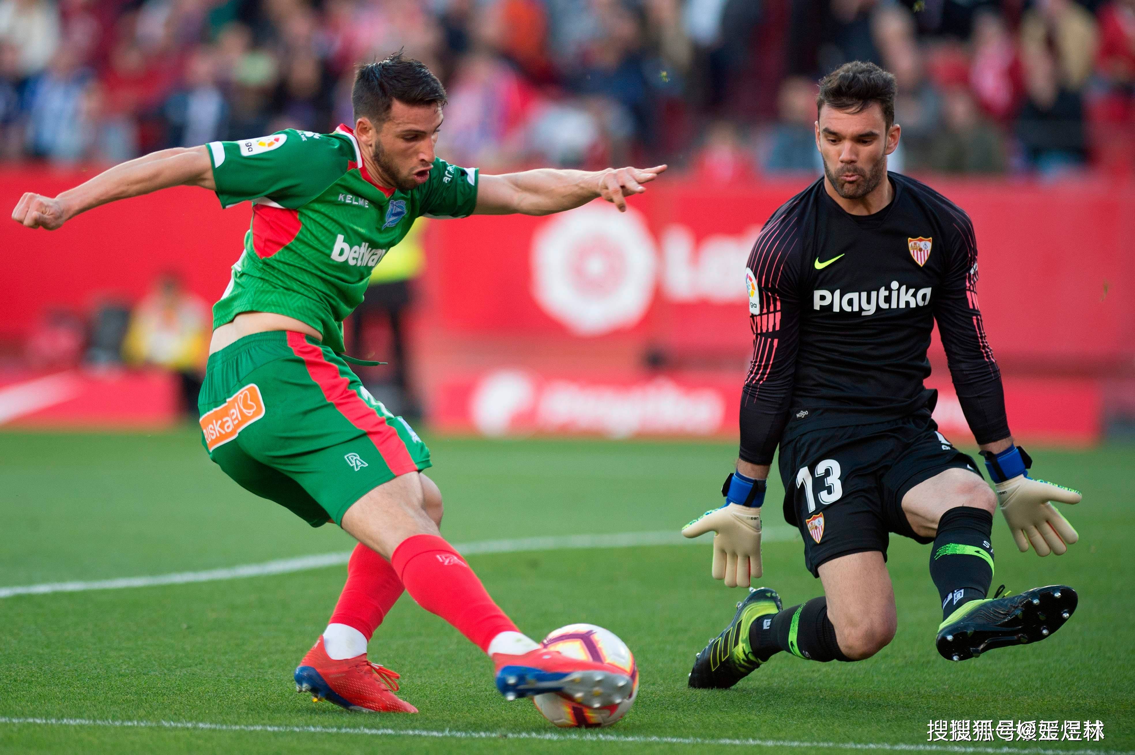 包含比利亚雷亚尔发布备战花絮，赛前再遭质疑，西甲任务艰巨，更衣室氛围转暖的词条