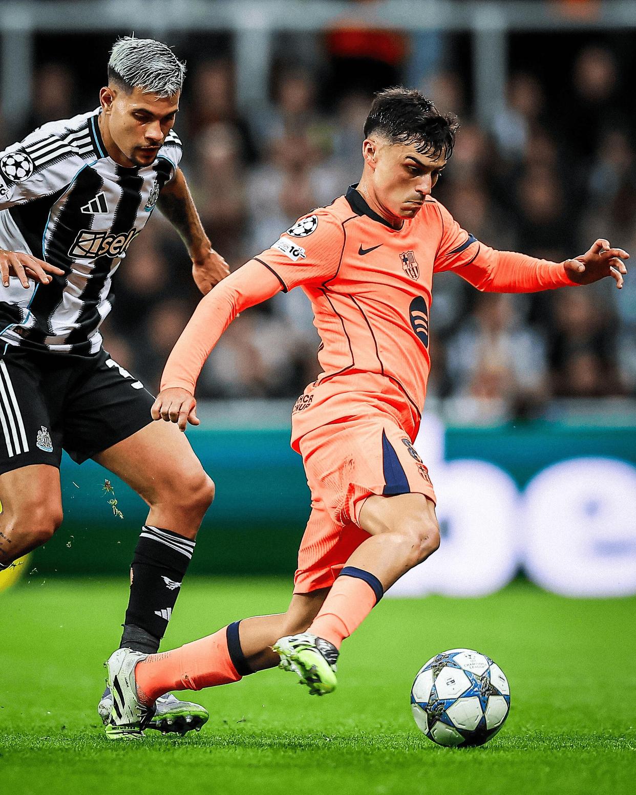 九游体育-欧冠国际比赛日再迎强敌；孟菲斯灰熊队长鼓劲；主帅态度：赛场秩序良好；临场指挥获称赞的简单介绍